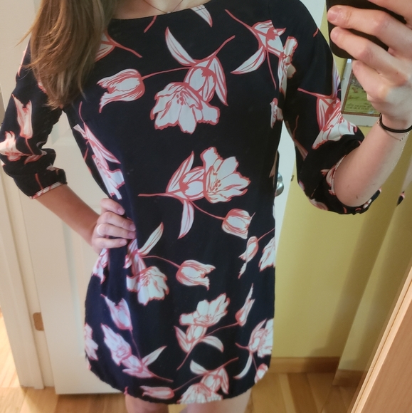 Floral shift dress - Picture 2 of 7